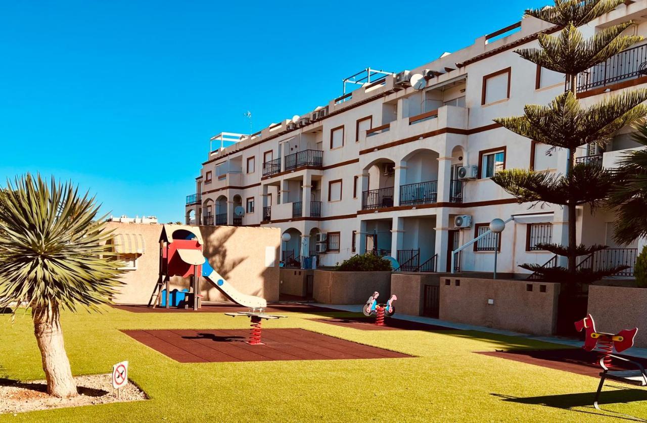 Casa Flania, Seaview, 2-Bedroom, 2-Bathroom Alicante Buitenkant foto